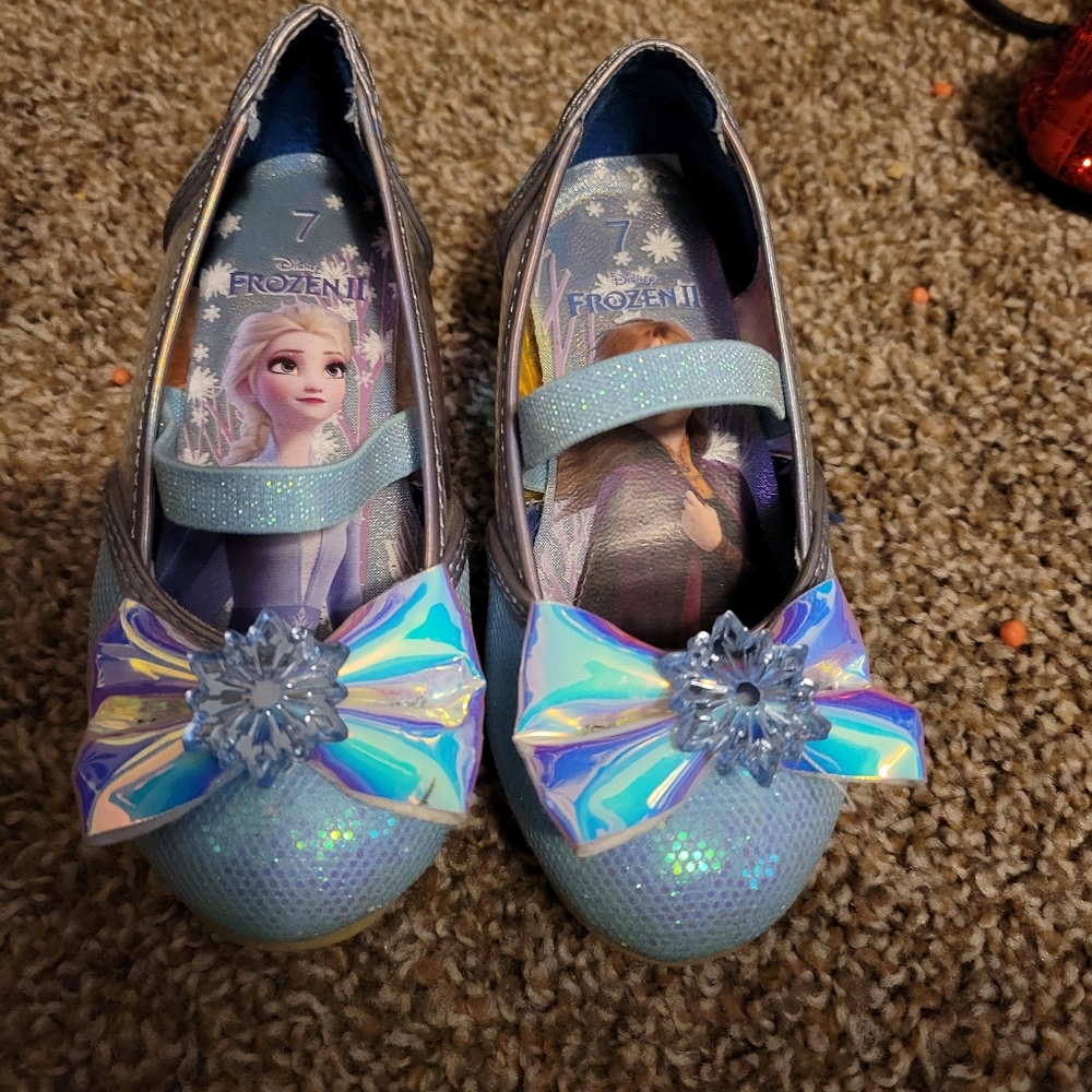 Frozen dress shoes